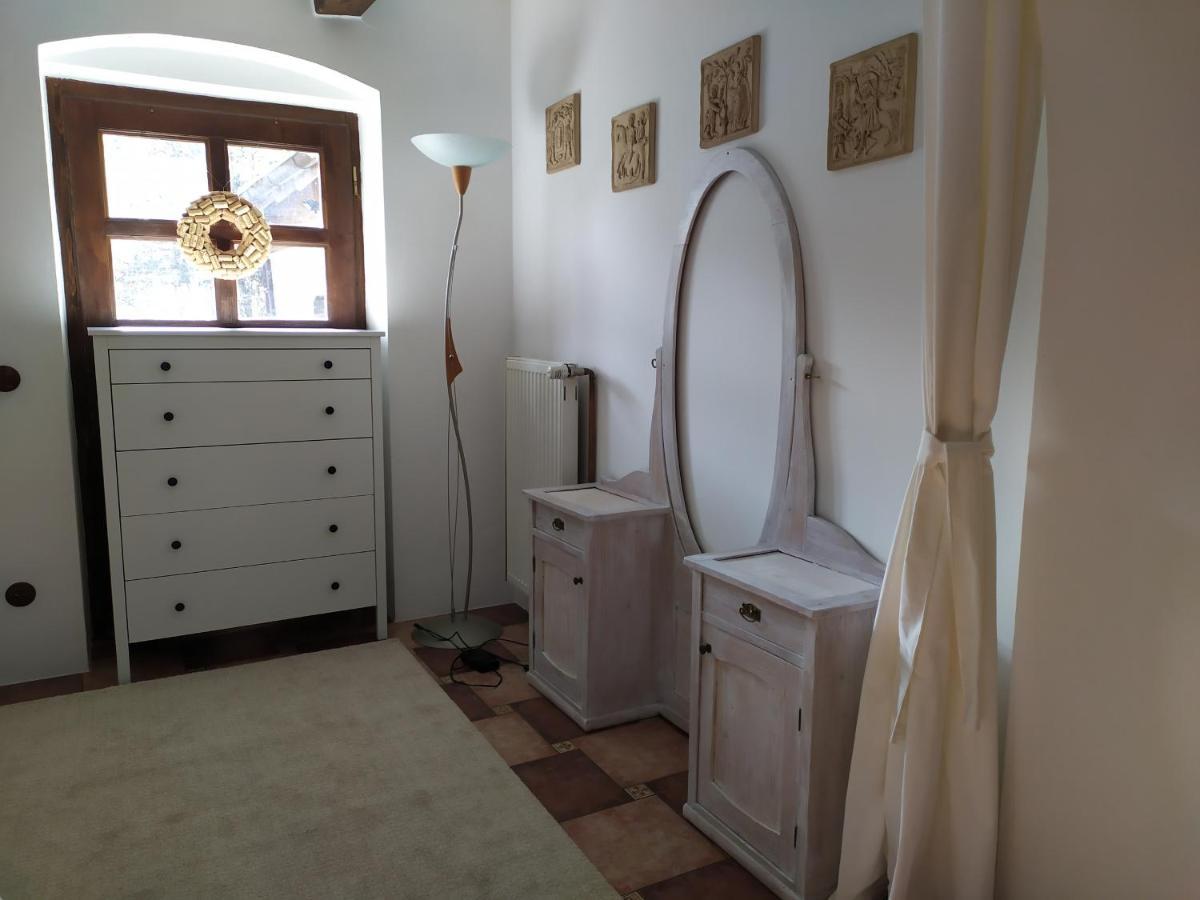 Forest Rustic Apartment Brdy Vesin 외부 사진